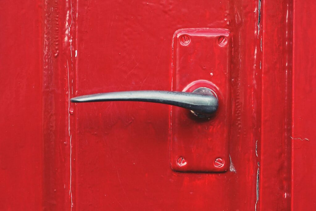 Welcher Türschließer ist am besten für schwere Haustüren geeignet
