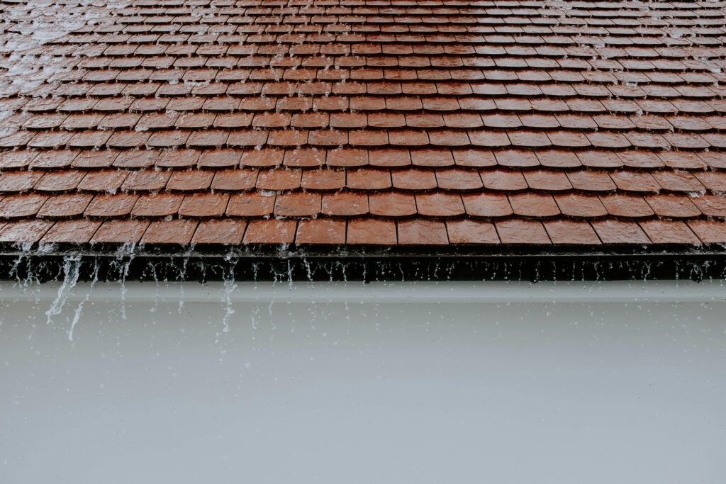 Warum fließt mein Regenwasser nicht richtig ab?